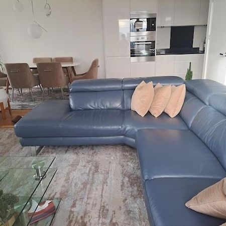 Cozy Double Room With Large En Suite Near Canary Wharf London With Amazing Views In A Shared Apartment Exteriör bild